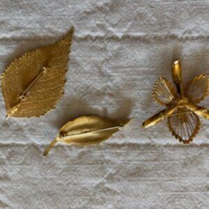 Vintage Gold Tone Brooch Pins